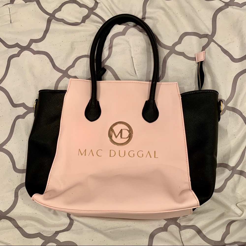 NWOT Mac Duggal Bag